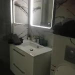 Tour Eiffel Apartment *