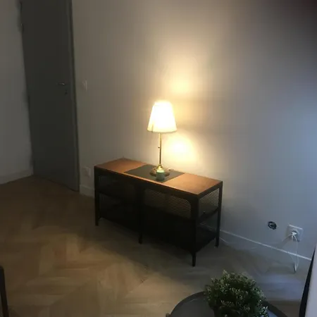 Apartment Tour Eiffel *