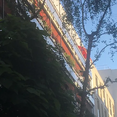Apartment Tour Eiffel